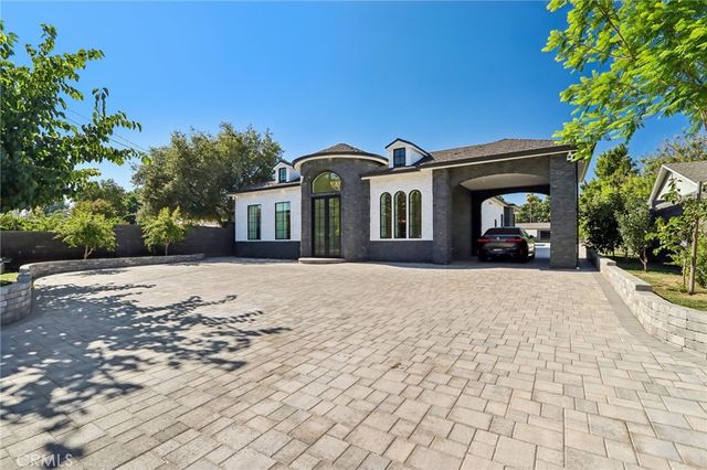 17363 Chase Street, Northridge, CA 91325