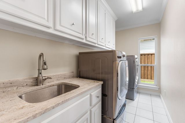 7031 Halprin Street, Dallas, TX 75252