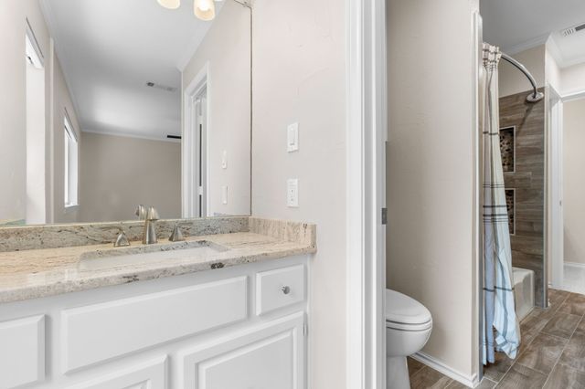 7031 Halprin Street, Dallas, TX 75252