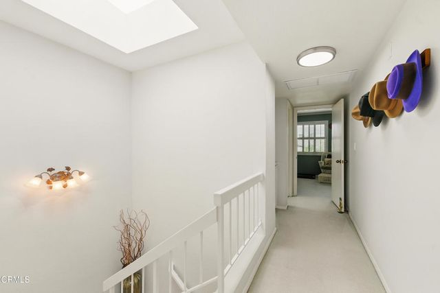 18751 Hatteras Street 13, Tarzana, CA 91356