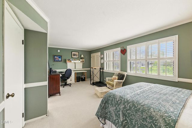 18751 Hatteras Street 13, Tarzana, CA 91356