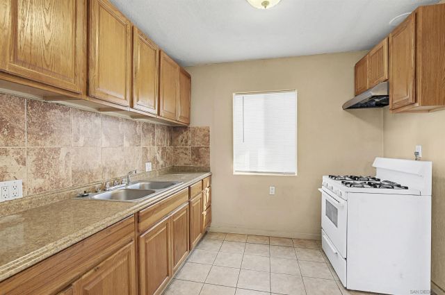 4397 swift ave, San Diego, CA 92104