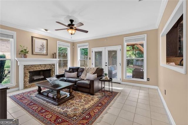 371 Shyrewood Drive, Lawrenceville, GA 30043