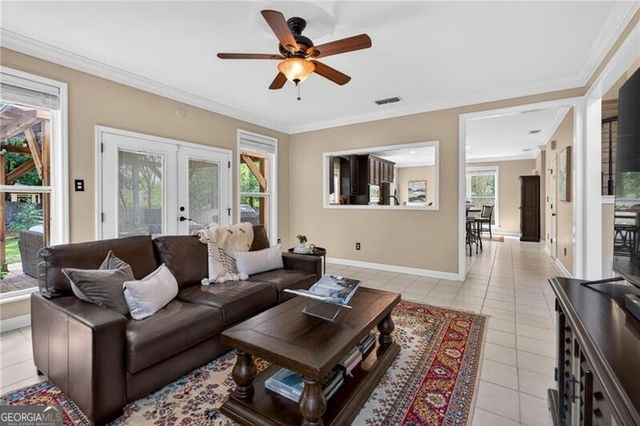 371 Shyrewood Drive, Lawrenceville, GA 30043