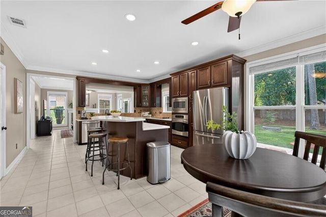 371 Shyrewood Drive, Lawrenceville, GA 30043