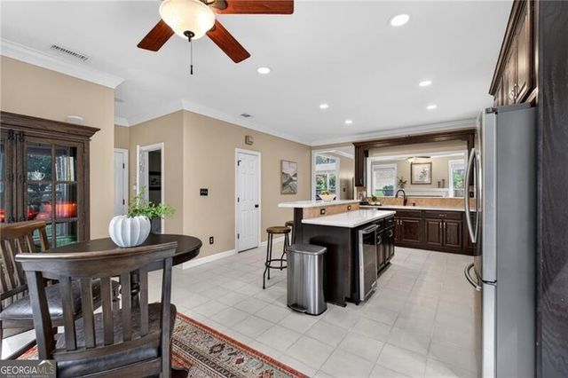371 Shyrewood Drive, Lawrenceville, GA 30043