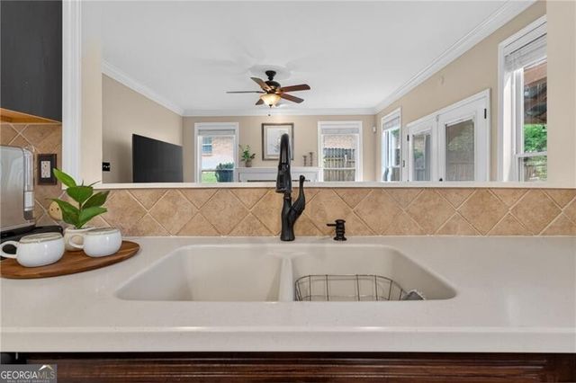 371 Shyrewood Drive, Lawrenceville, GA 30043