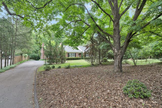 2130 Deyerle RD SW, Roanoke, VA 24018
