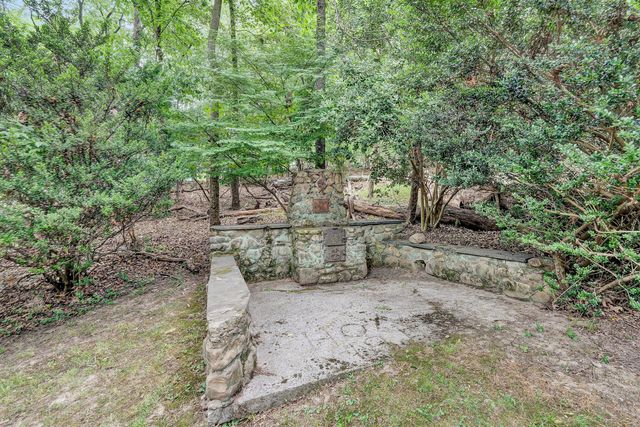 2130 Deyerle RD SW, Roanoke, VA 24018