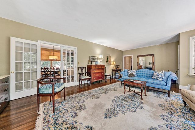 2130 Deyerle RD SW, Roanoke, VA 24018