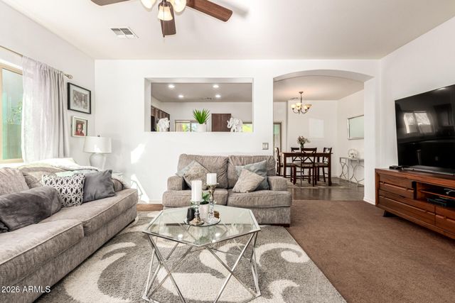 41490 N CHERRY Street, San Tan Valley, AZ 85140