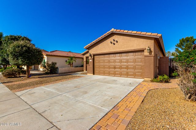 41490 N CHERRY Street, San Tan Valley, AZ 85140
