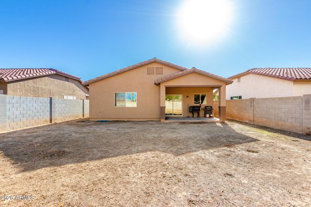 41490 N CHERRY Street, San Tan Valley, AZ 85140