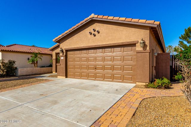 41490 N CHERRY Street, San Tan Valley, AZ 85140