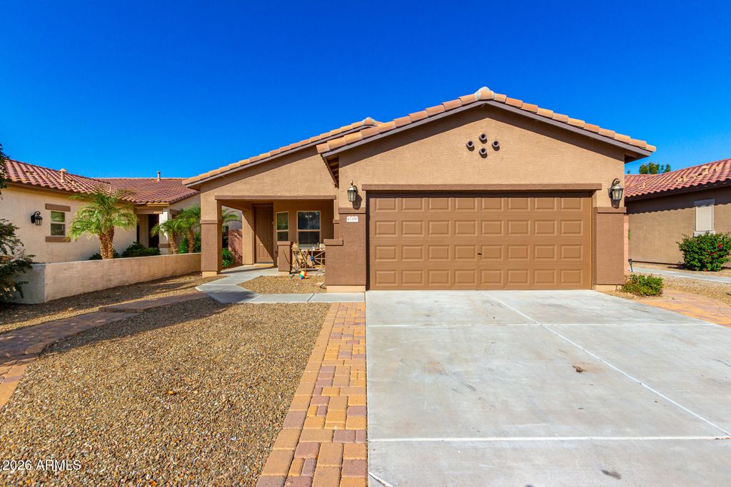 41490 N CHERRY Street, San Tan Valley, AZ 85140