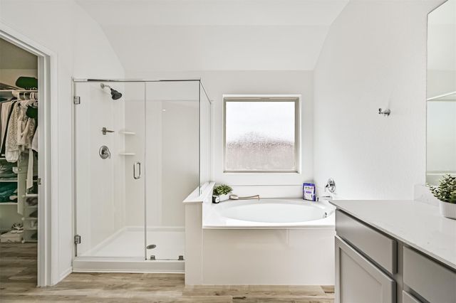 9606 Sterling Arbor Drive, Baytown, TX 77521