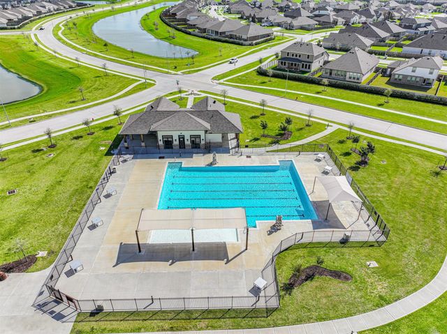 9606 Sterling Arbor Drive, Baytown, TX 77521