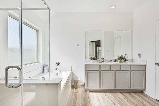 9606 Sterling Arbor Drive, Baytown, TX 77521