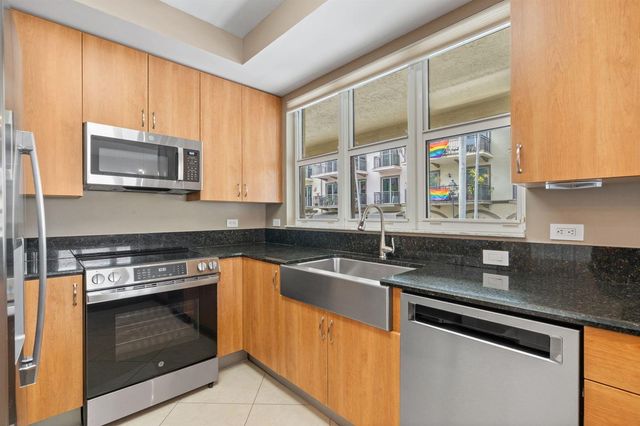 2617 NE 14th Avenue 109, Wilton Manors, FL 33334