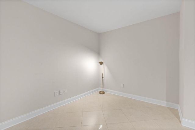 2617 NE 14th Avenue 109, Wilton Manors, FL 33334