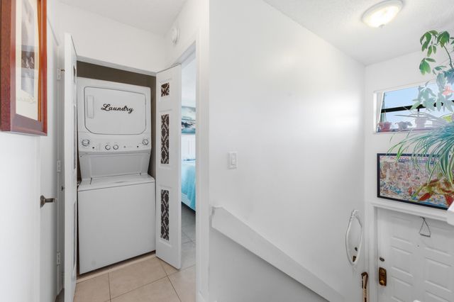 304 Liberty Court, Deerfield Beach, FL 33442