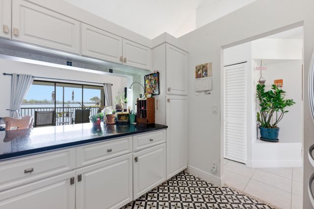 304 Liberty Court, Deerfield Beach, FL 33442