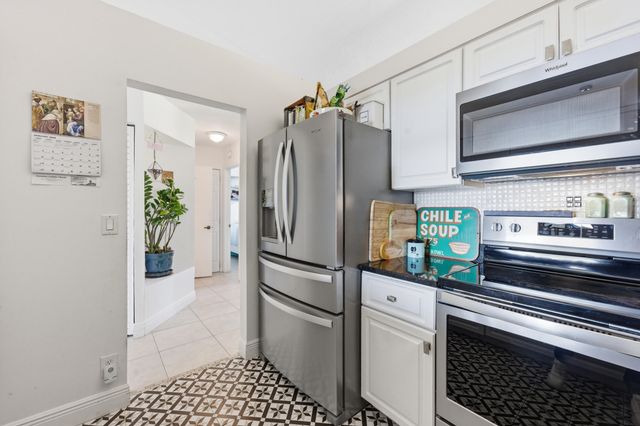 304 Liberty Court, Deerfield Beach, FL 33442