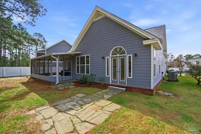 3470 Navigator Ave, Pensacola, FL 32506