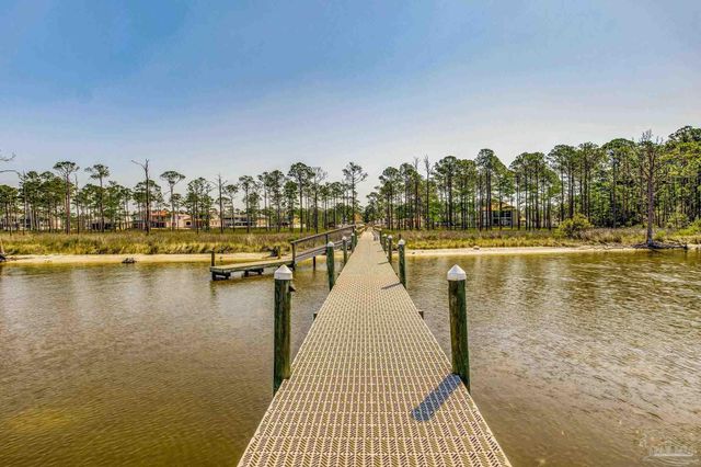 3470 Navigator Ave, Pensacola, FL 32506