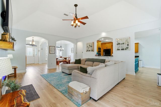 3470 Navigator Ave, Pensacola, FL 32506