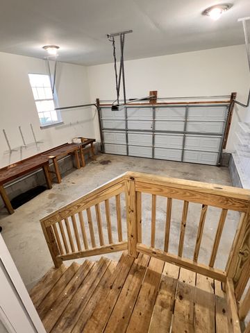 2013 Vancroft Cir, Spring Hill, TN 37174