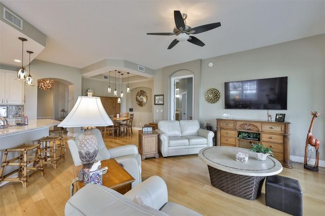 1351 EMERALD DUNES DRIVE, Sun City Center, FL 33573