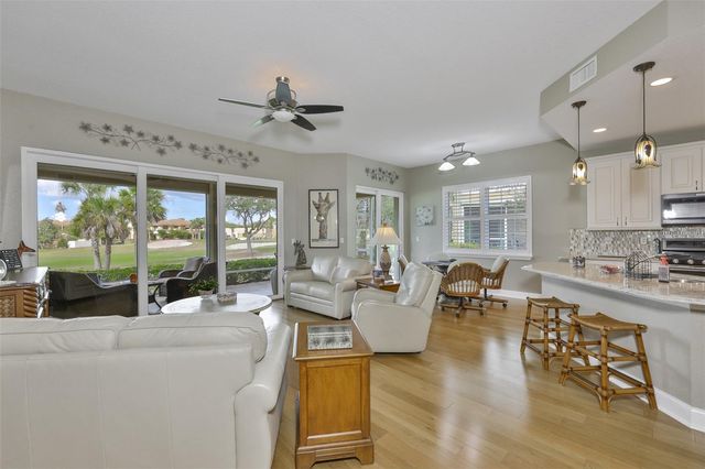 1351 EMERALD DUNES DRIVE, Sun City Center, FL 33573