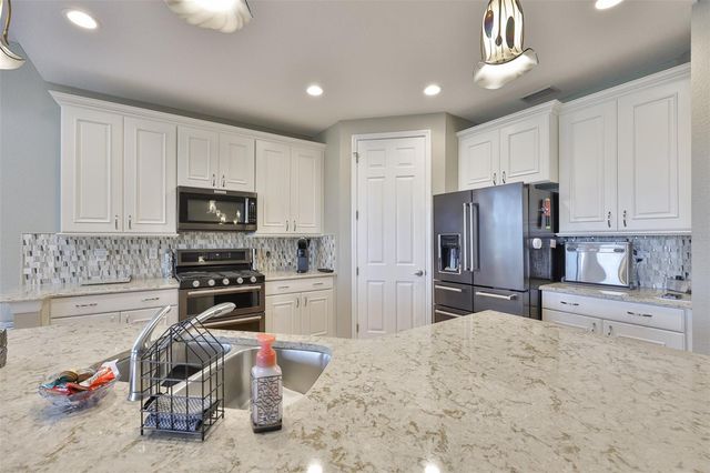 1351 EMERALD DUNES DRIVE, Sun City Center, FL 33573