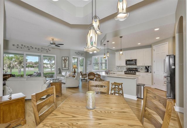 1351 EMERALD DUNES DRIVE, Sun City Center, FL 33573