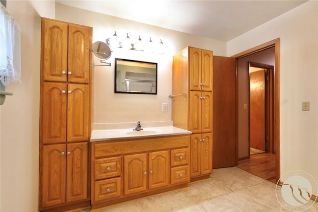 1445 Wicks Lane, Billings, MT 59105