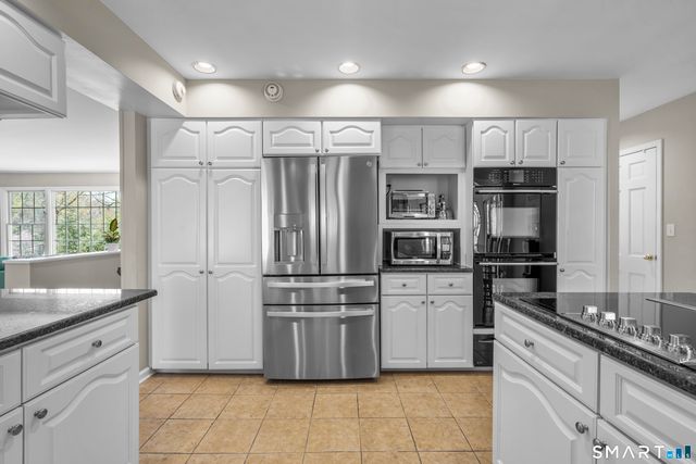 95 Saddle Hill Road, Stamford, CT 06903