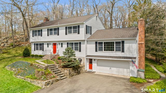 95 Saddle Hill Road, Stamford, CT 06903