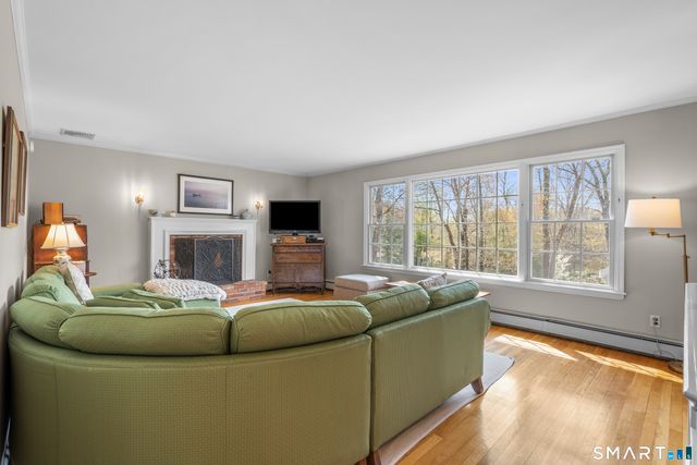 95 Saddle Hill Road, Stamford, CT 06903