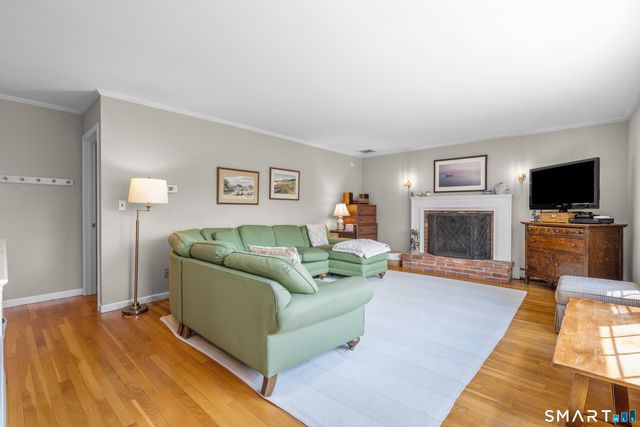 95 Saddle Hill Road, Stamford, CT 06903