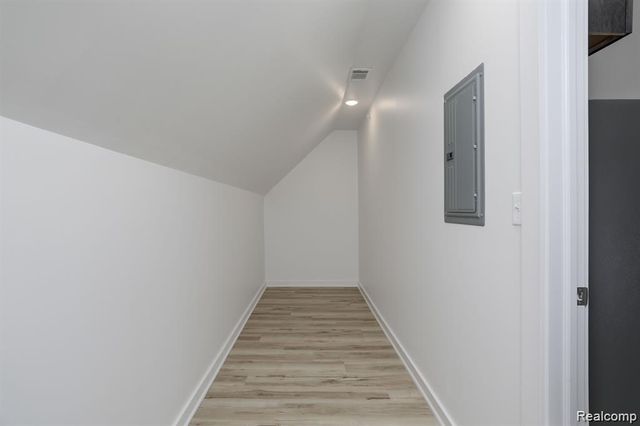 799 E Grand Boulevard 10, Detroit, MI 48207