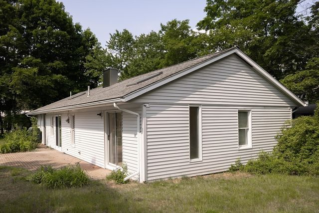 26 Steven Rd, Westborough, MA 01581