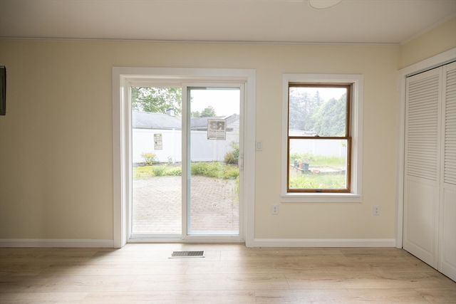 26 Steven Rd, Westborough, MA 01581