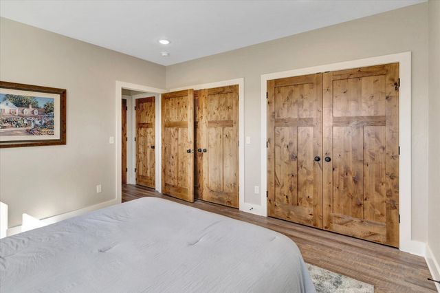 11998 E Highway 32, Stockton, MO 65785