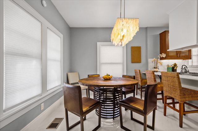 2701 S University Drive, Fort Worth, TX 76109