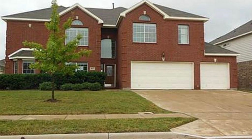 4637 Poplar Ridge Drive, Fort Worth, TX 76123