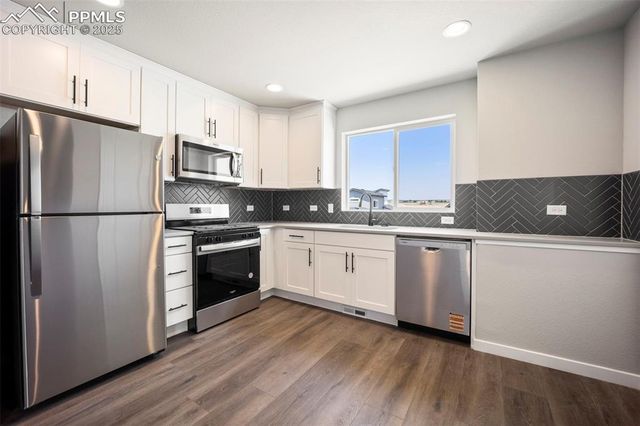 9258 Kurie Mine Lane, Colorado Springs, CO 80908