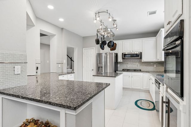 2441 Telluride Drive, Flower Mound, TX 75028