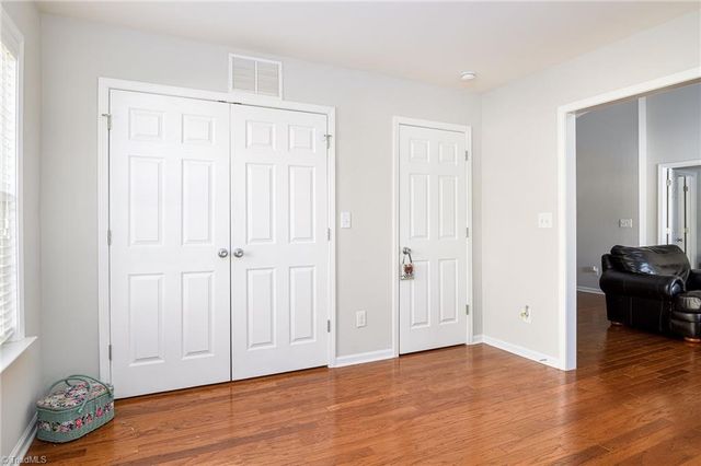 3118 Hyde Place Circle, Winston-salem, NC 27103