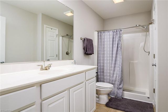 3118 Hyde Place Circle, Winston-salem, NC 27103